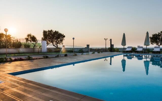 Niovi Seaside Suites