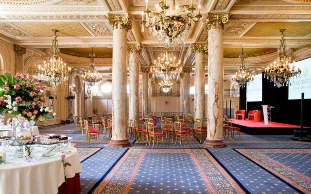 Carlton Cannes, a Regent Hotel