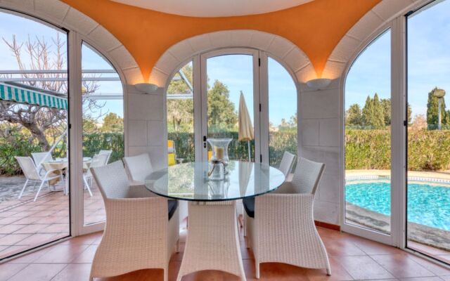 Holiday Home Golf Y Playa