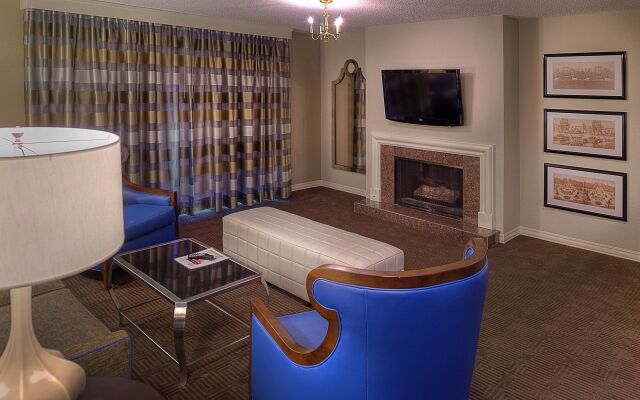 Sheraton Westport Chalet Hotel St. Louis