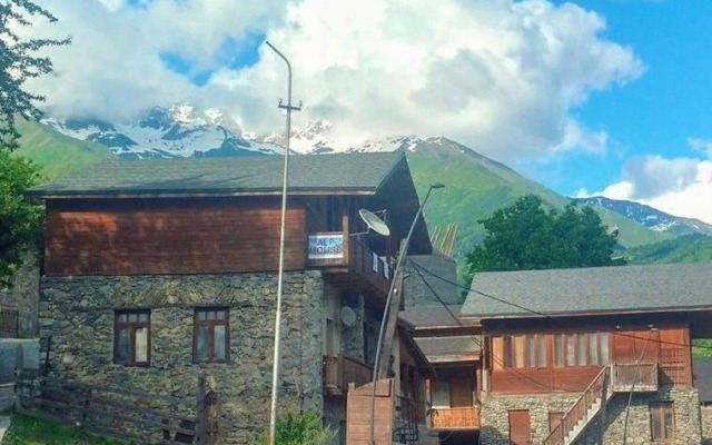 ALP House Mestia