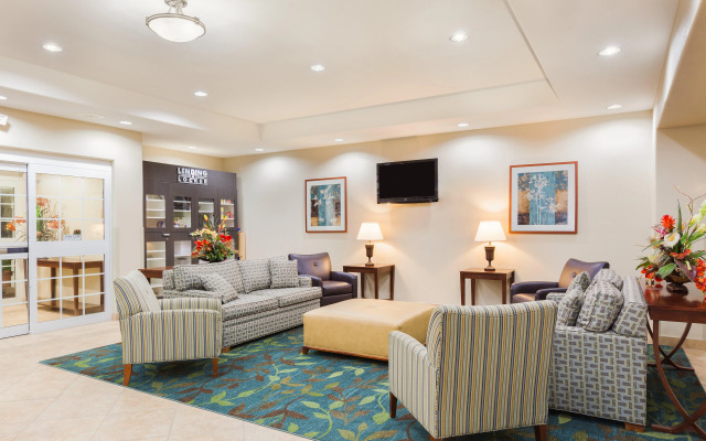 Candlewood Suites Lake Jackson Clute by IHG