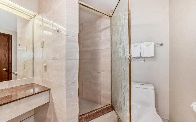 Jasper Inn & Suites by INNhotels