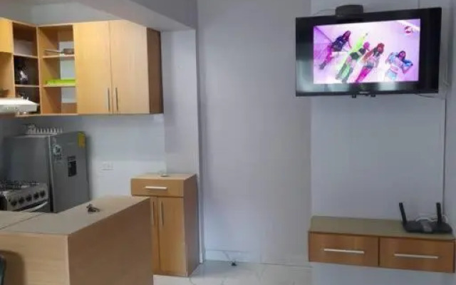 R.4-4 Lindo estudio ejecutivo en área turística.