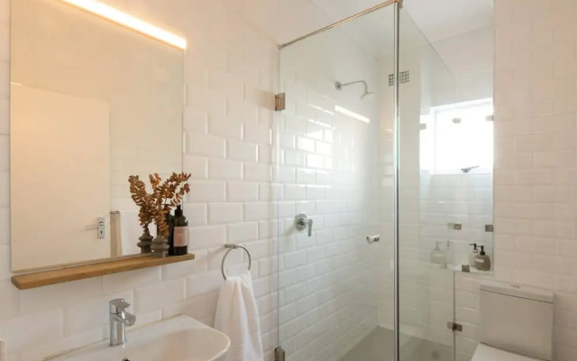 2 Bedroom Apartment, Princess Beach Club, Houtbay