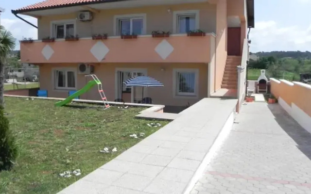 Apartments Bisić
