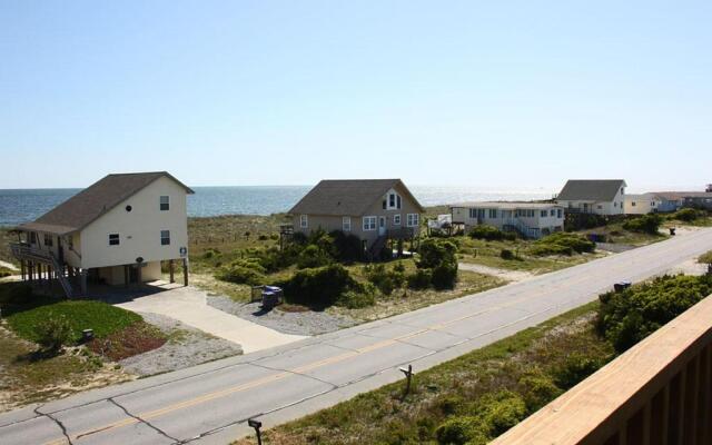 Nexta C by Oak Island Accommodations