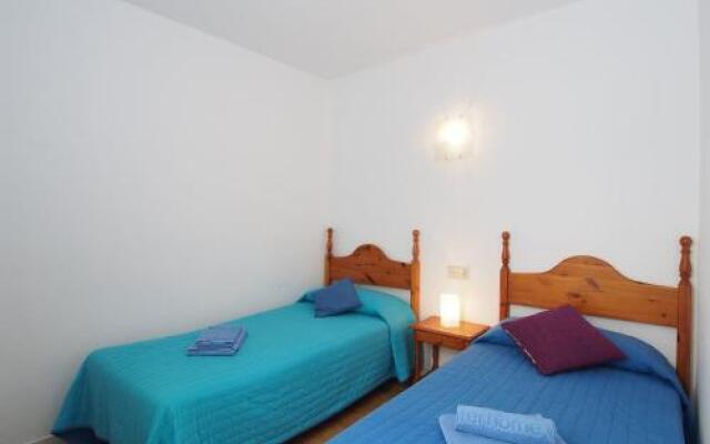 Apartment Platja de Roses.8