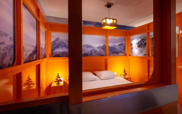 Hotel Base Camp Lodge - Bourg Saint Maurice