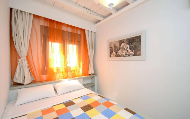Santa Katerina Studios & Apartments