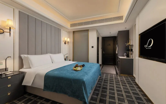 XANA Deluxe International Hotel Dongshankou Metro Station Branch