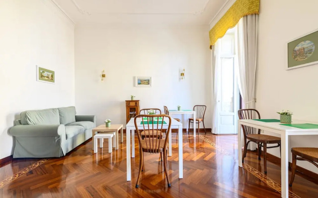 Piazza Sannazzaro 200 - Monet