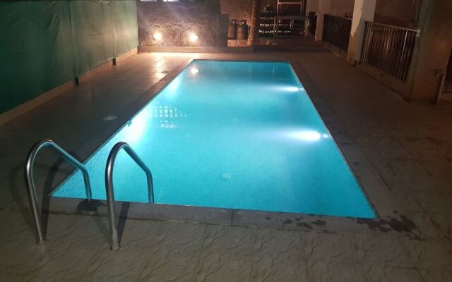 Calangute Beach Holiday Inn