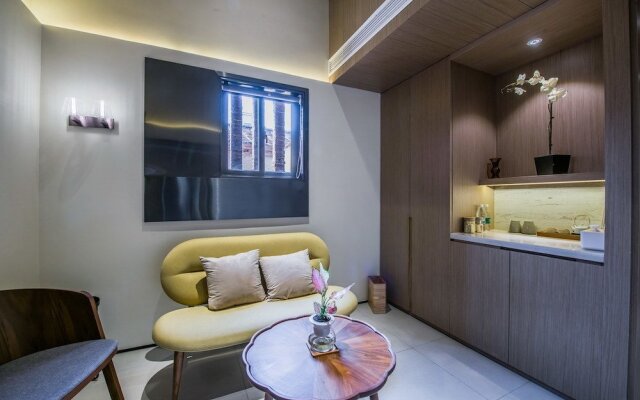 Lagom Hong Xiang Hotel