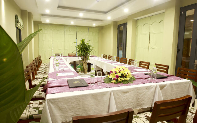Green House Hotel
