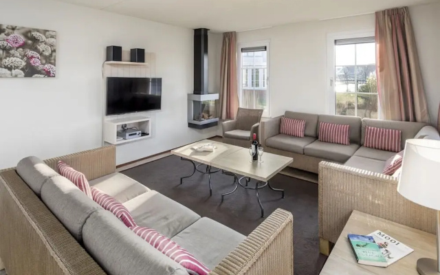 Villa in Cadzand-bad Near North Sea Beach