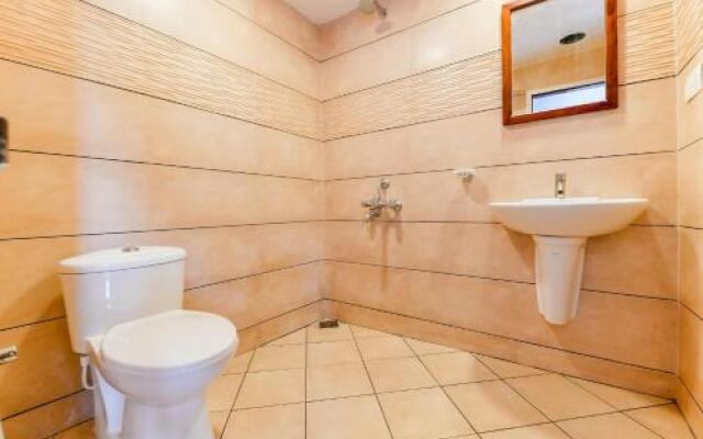 OYO 24325 Houseboat Luxury Gokul Holidays