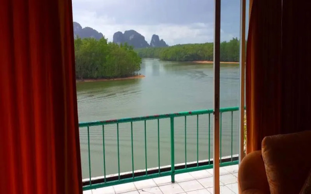 SiamIs Hotel Phang Nga Bay