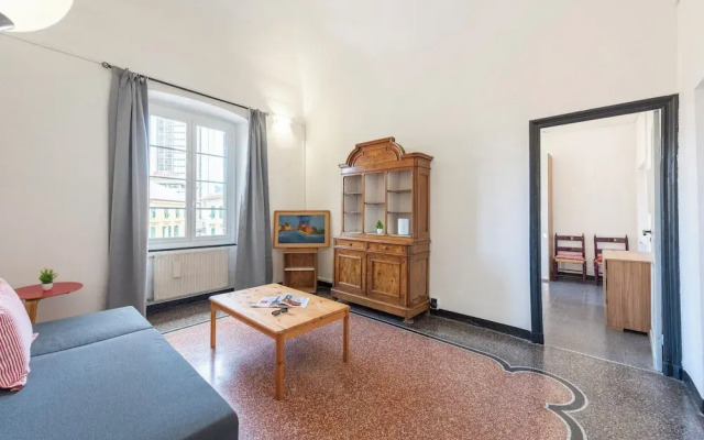 Piazza Colombo House Historic Center