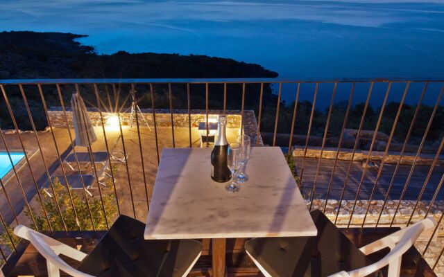 Aegila Boutique Hotel