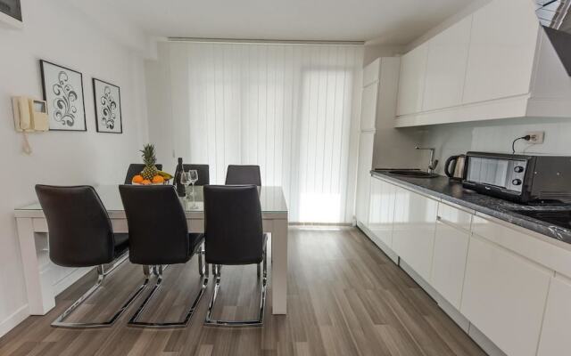 Apartments Zenta