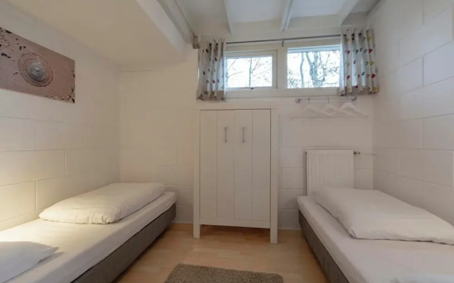 Attractive Holiday Home Close to Beach