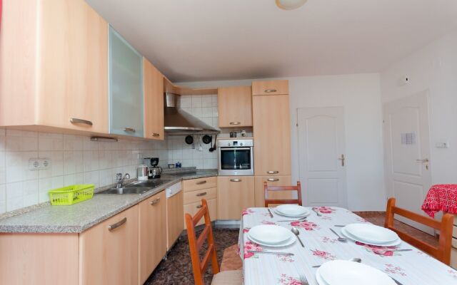 Apartments Cvita