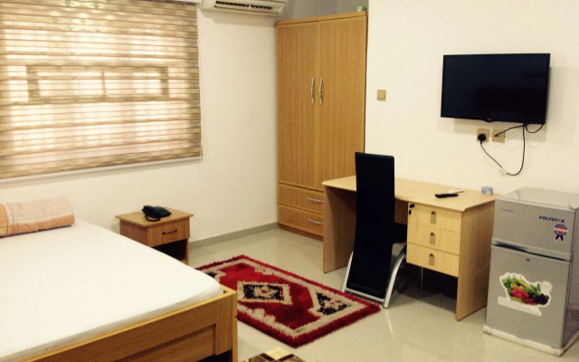 K-Yellow Hotel & Resort