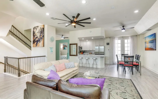Clearwater Beach Hideaway: Walkable Location!