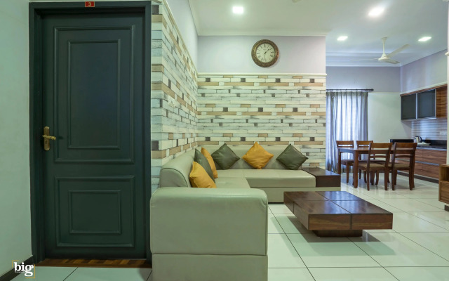 Royal Service Apartmentts