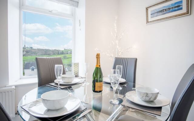 Pencw Valley View - 3 Bed Apartment - Saundersfoot