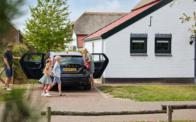 Farm Villa With Beautiful Garden, in Limburg