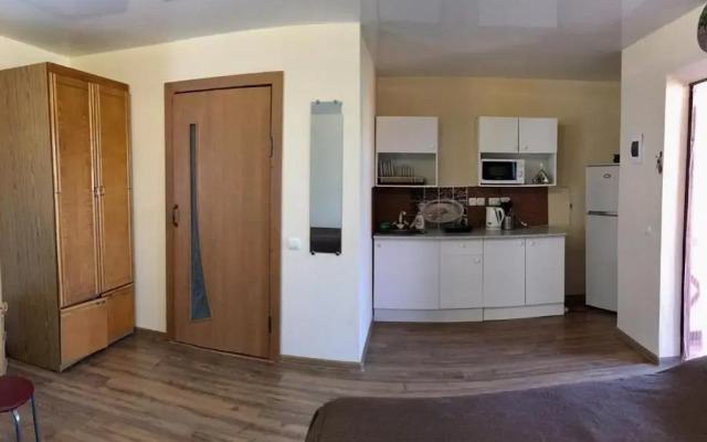 Guest House on Krasnodarskaya 131