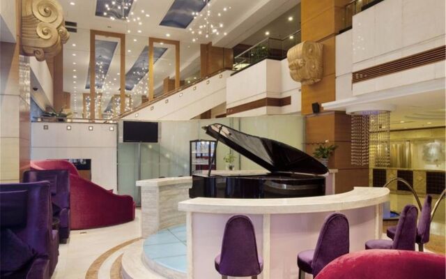 Hotel Holiday Inn