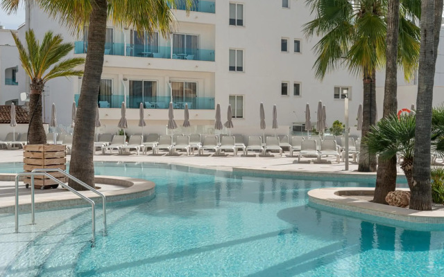 Cala Bona Hotel