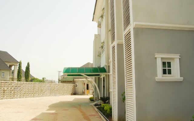 Kifina Emerald Hotel