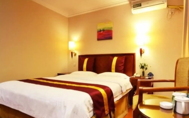 GreenTree Inn Zhenjiang Center Street No.1 Peoples Hospital Express Hotel