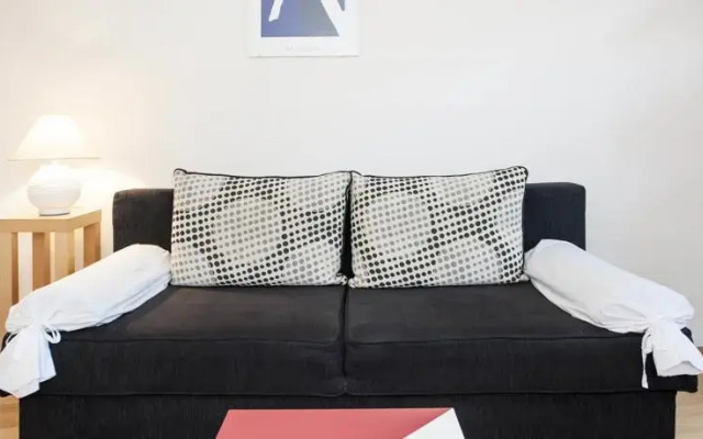 Cute Parc Chaumont Studio