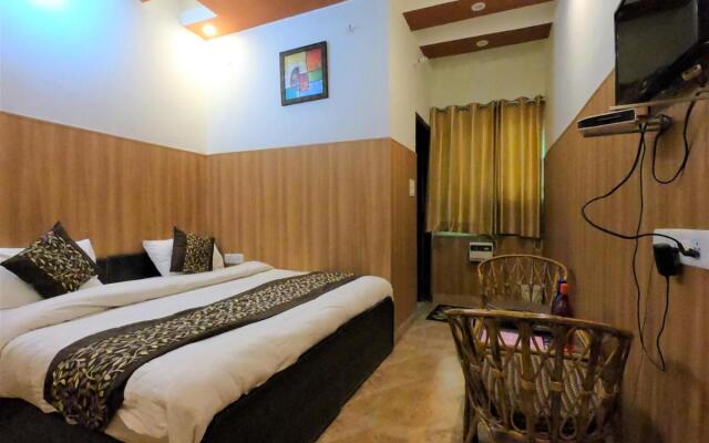 Bhagirathi Hotel in Tapovan By PerfectStyaz