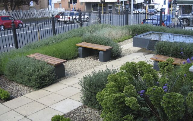 Roxburgh House Apartments