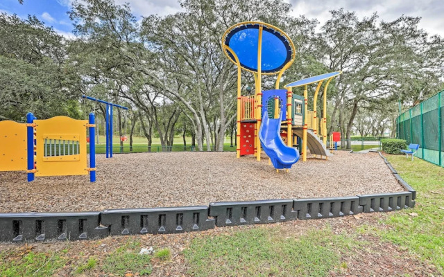 7 Mi to Wdw: Indian Ridge Home w/ Pool Access!