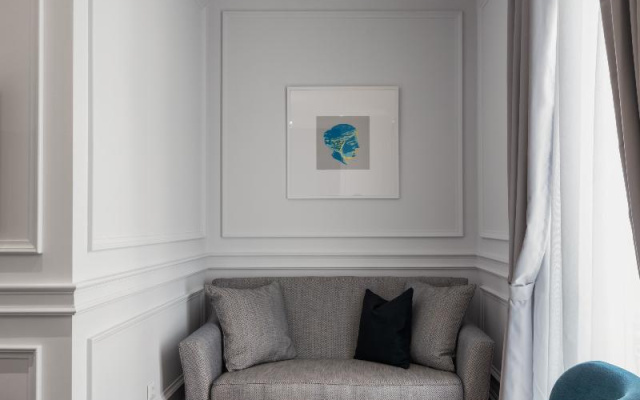 Praxitelous Luxury Suites