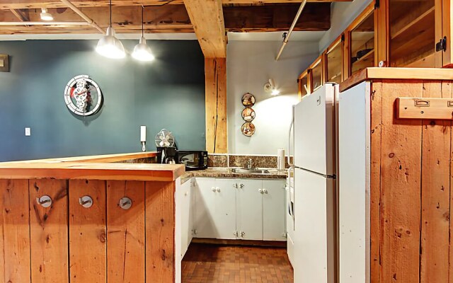 2-Story Loft on rue Saint-Pierre by Hometrotting