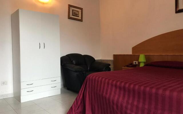 Ascot Lodging