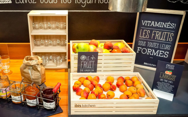 ibis Lyon Est Bron