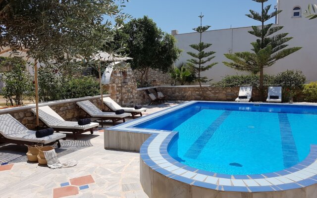 Paros Holiday Villa Alyki