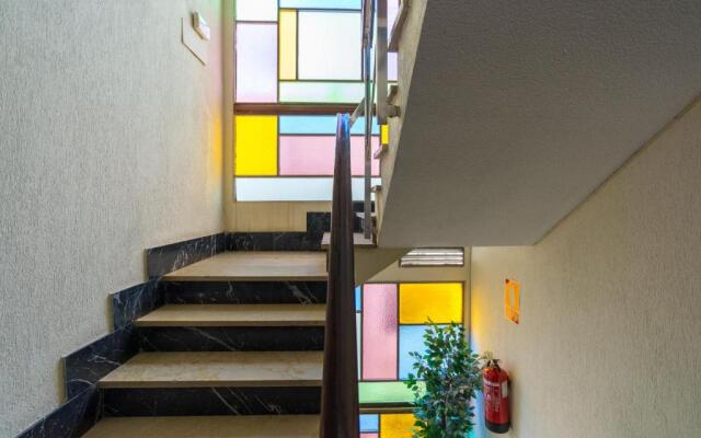 Urbe10 Angel Ganivet 2 Bedrooms Apartment