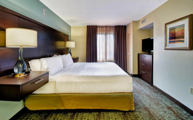 Staybridge Suites Middleton Madison-West by IHG