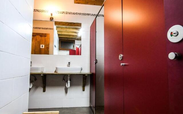 A Cien Leguas - Hostel