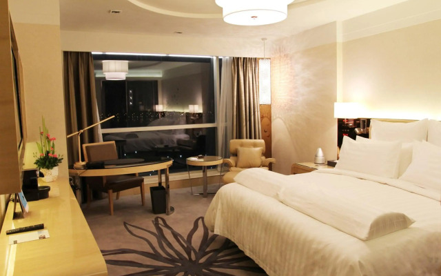 Pullman Linyi Lushang